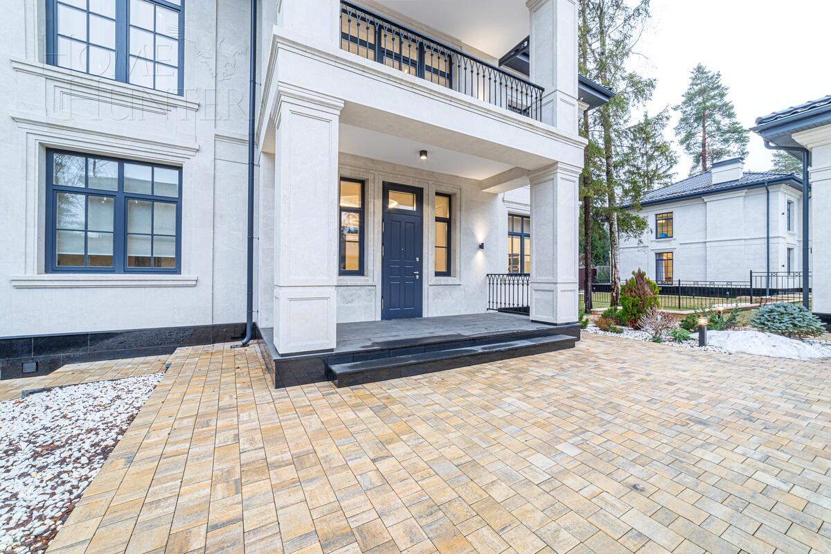 2-этажный коттедж 462 м² с отделкой