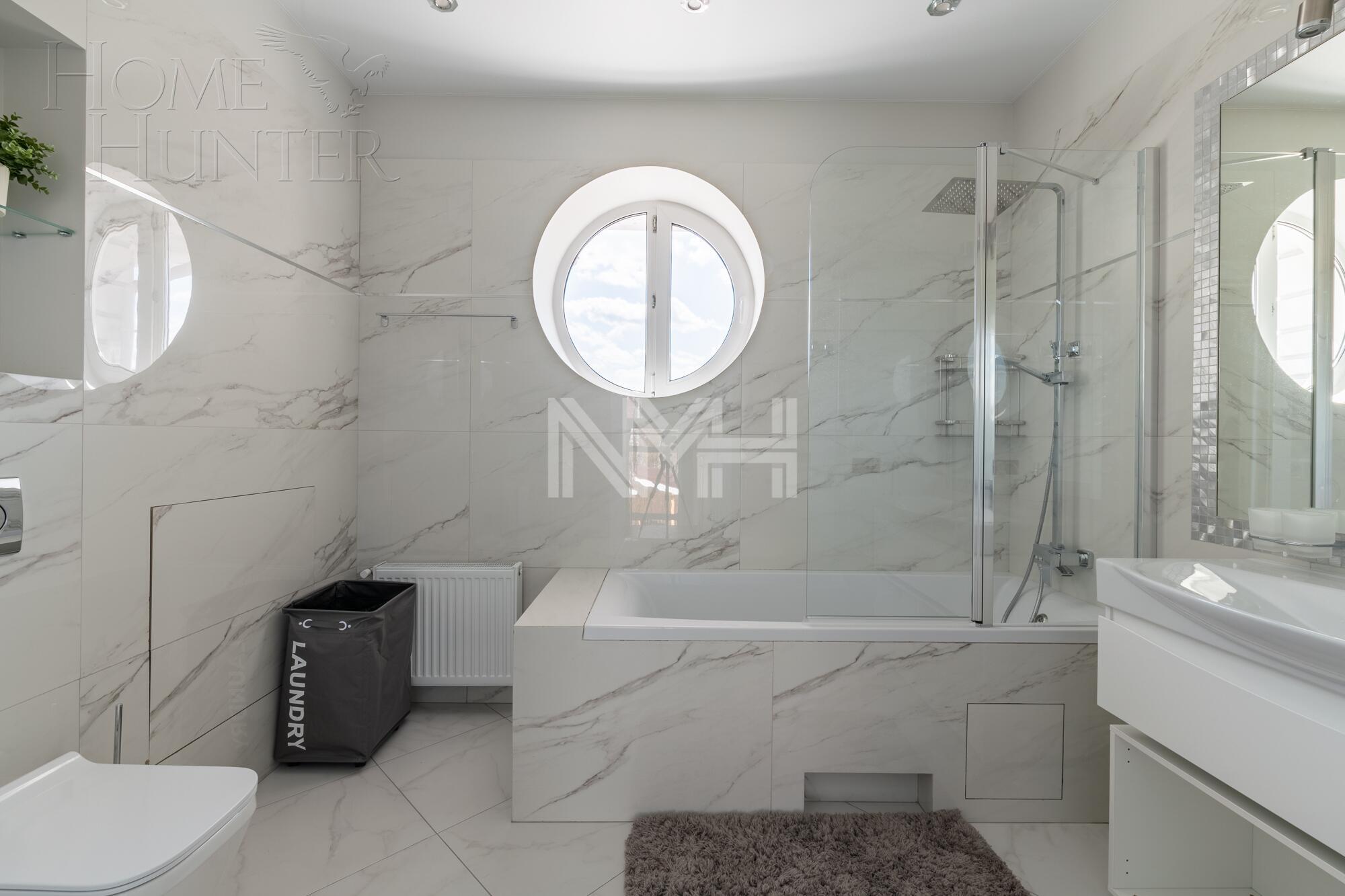 3-этажный коттедж 630 м² с отделкой