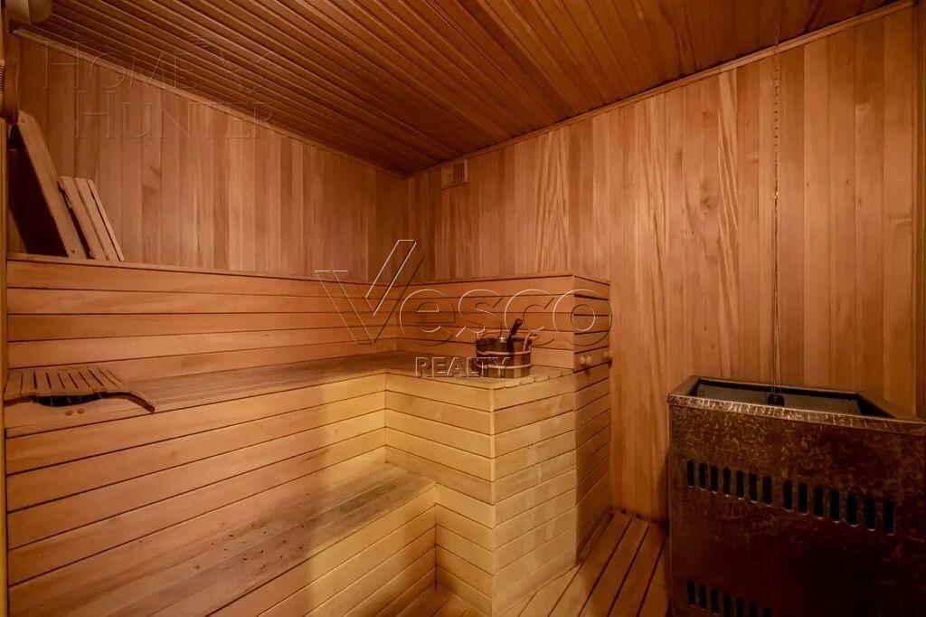 2-этажный коттедж 580 м² с отделкой