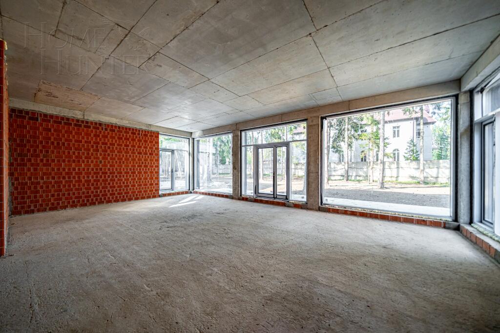 2-этажный коттедж 306 м² без отделки