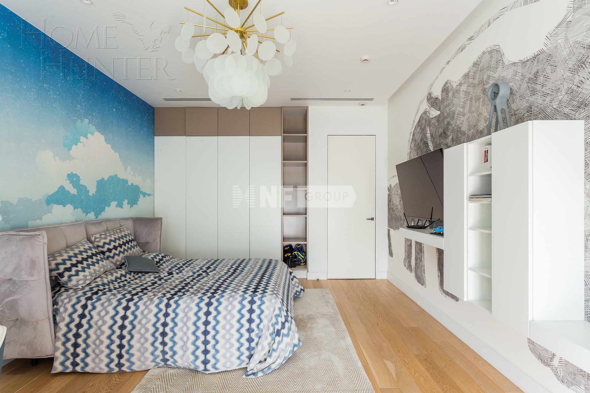 3-КОМН. КВАРТИРА С ОТДЕЛКОЙ 142.1 М² НА 3 ЭТАЖЕ