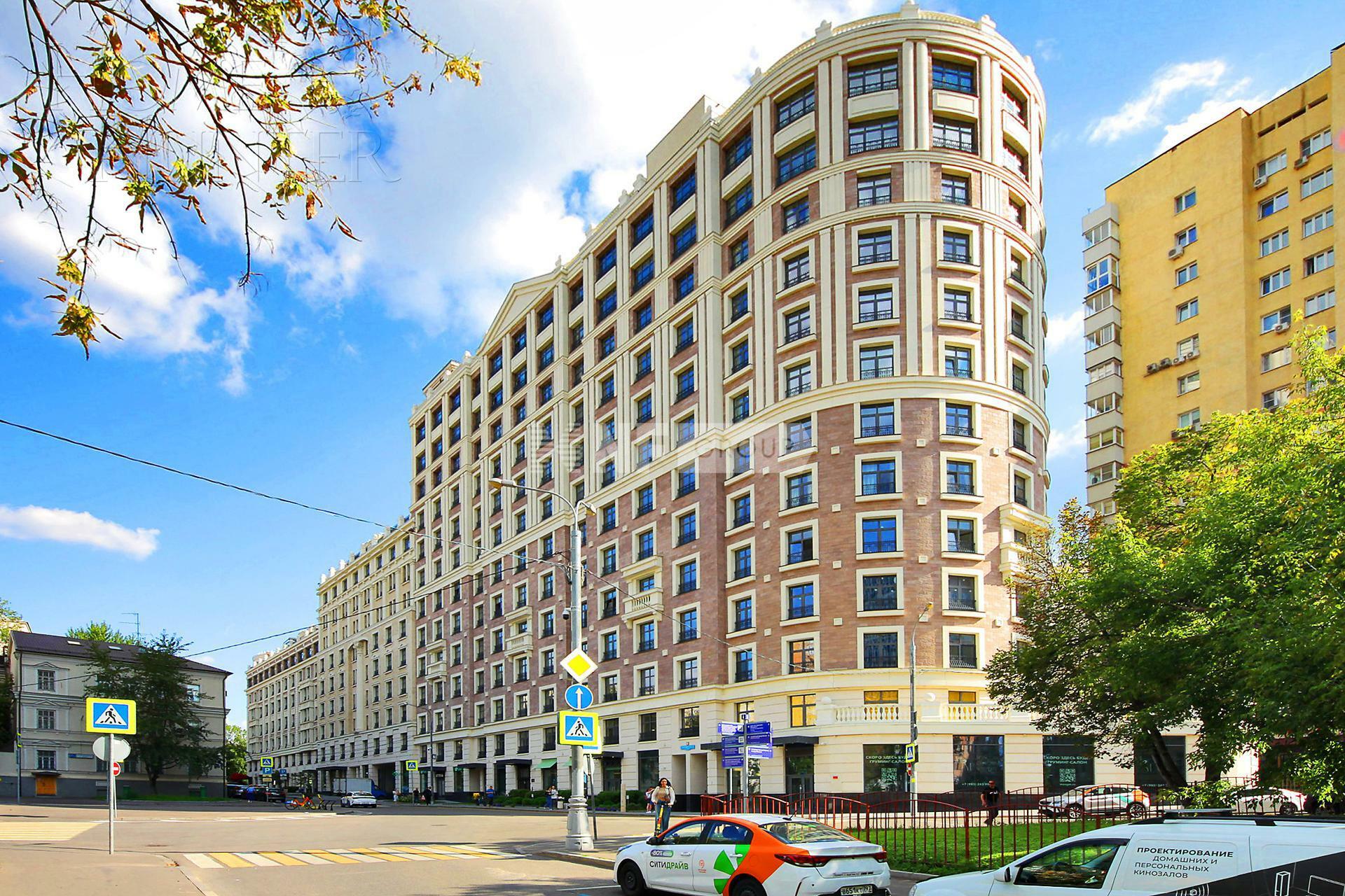 3-КОМН. КВАРТИРА С ОТДЕЛКОЙ 142.1 М² НА 3 ЭТАЖЕ