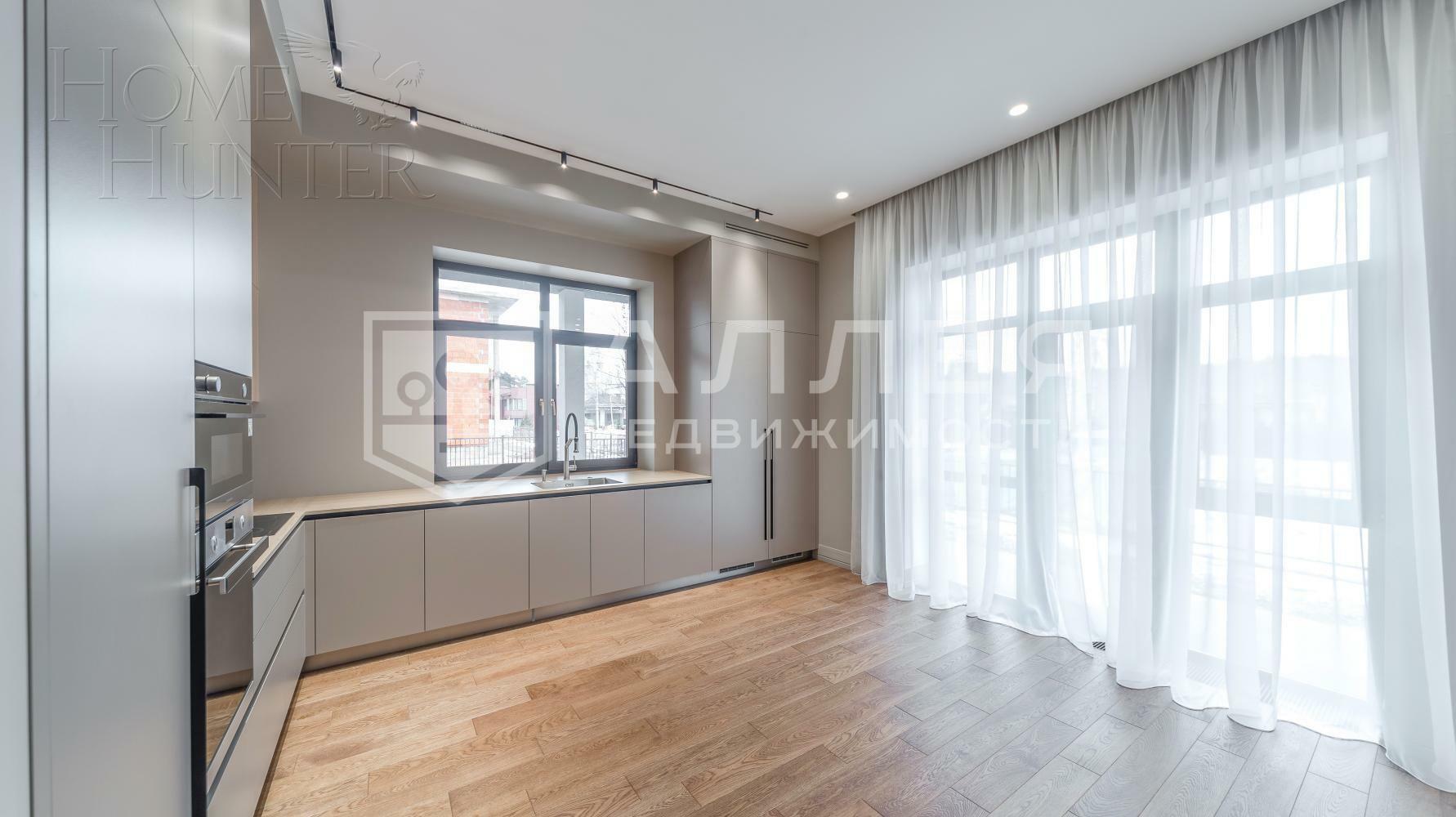 2-этажный коттедж 335 м² с отделкой