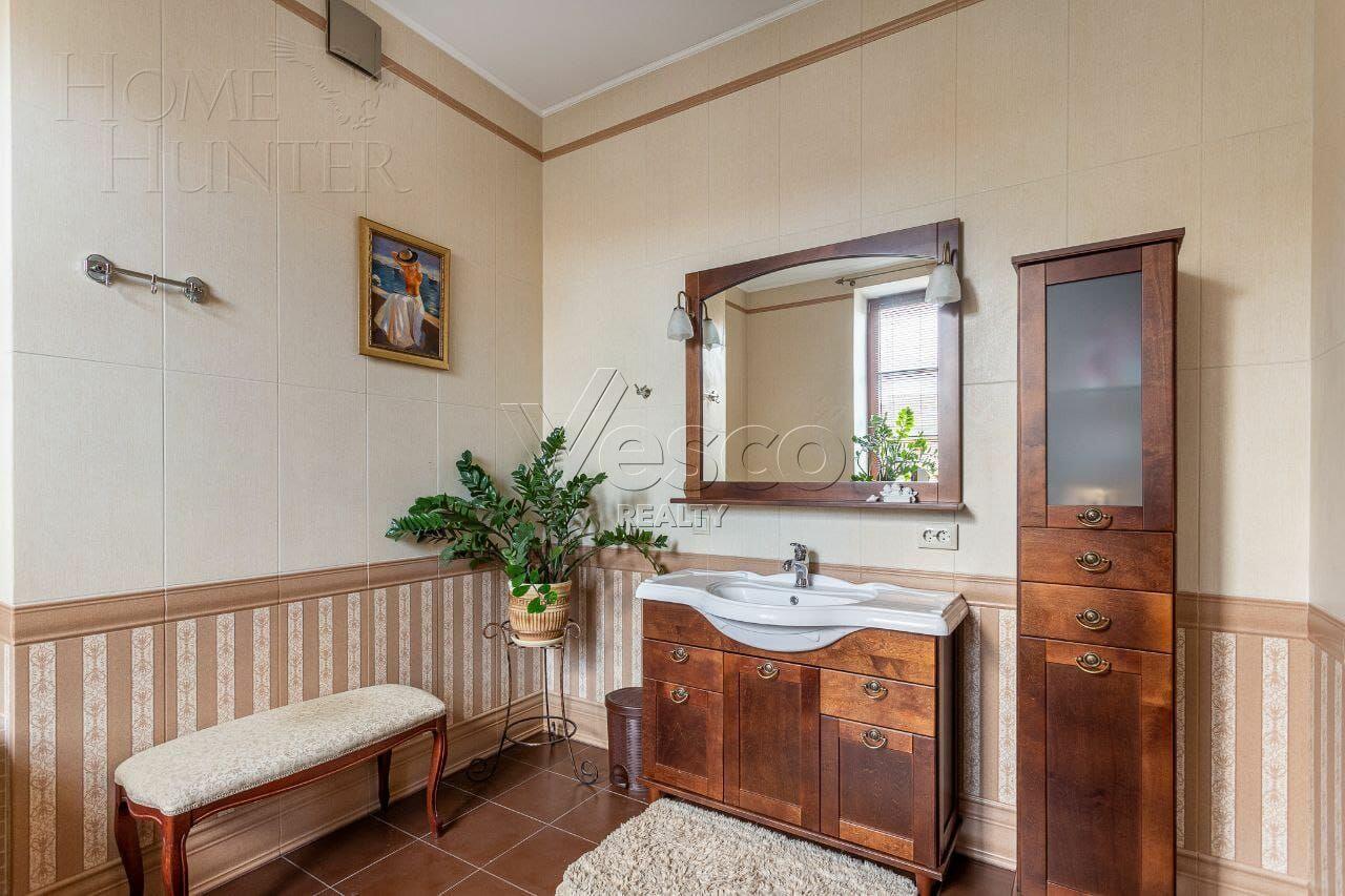 2-этажный таунхаус 267 м² с отделкой