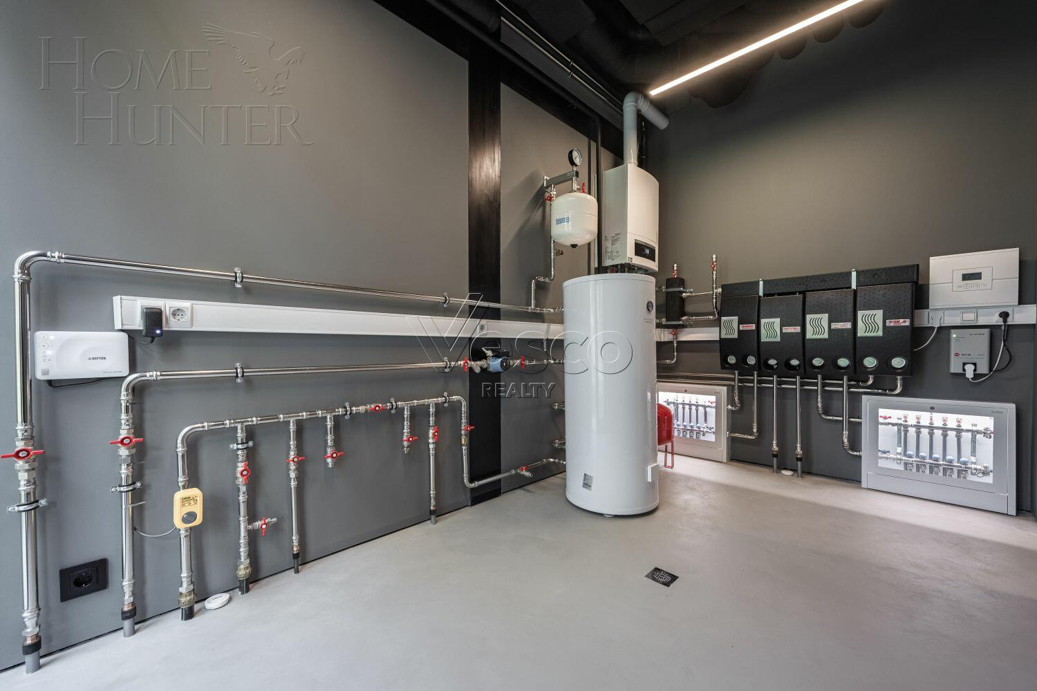 2-этажный коттедж 300 м² с отделкой