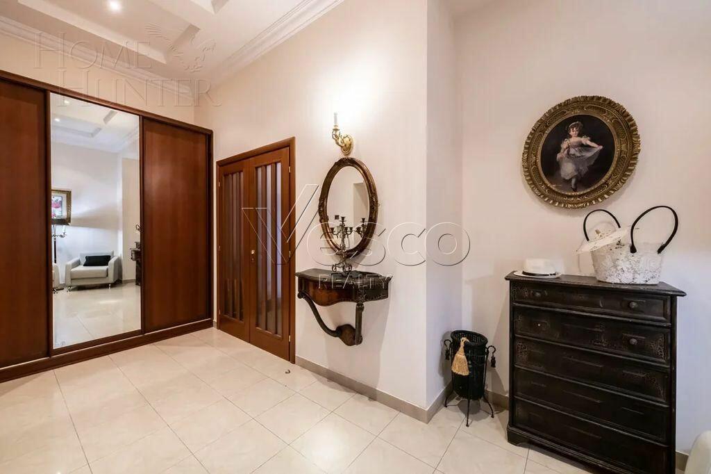 2-этажный коттедж 580 м² с отделкой