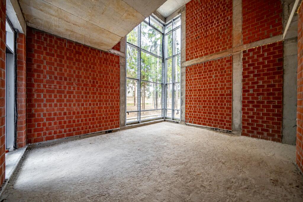 2-этажный коттедж 520 м² без отделки
