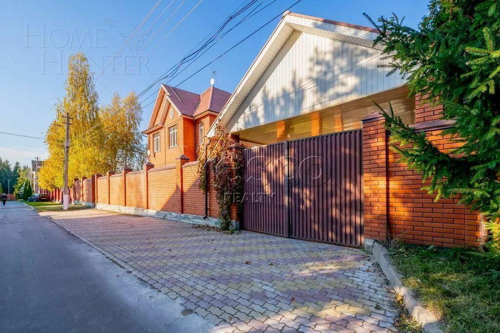 2-этажный коттедж 580 м² с отделкой