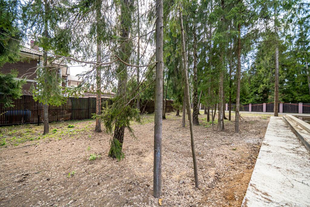 2-этажный коттедж 520 м² без отделки
