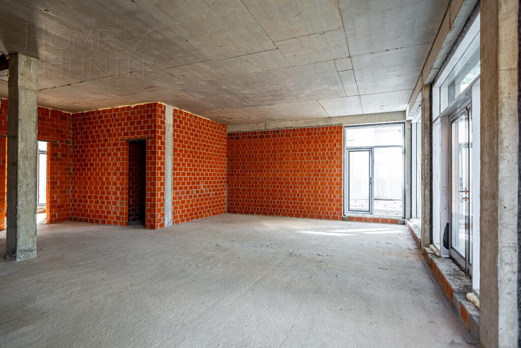 2-этажный коттедж 306 м² без отделки
