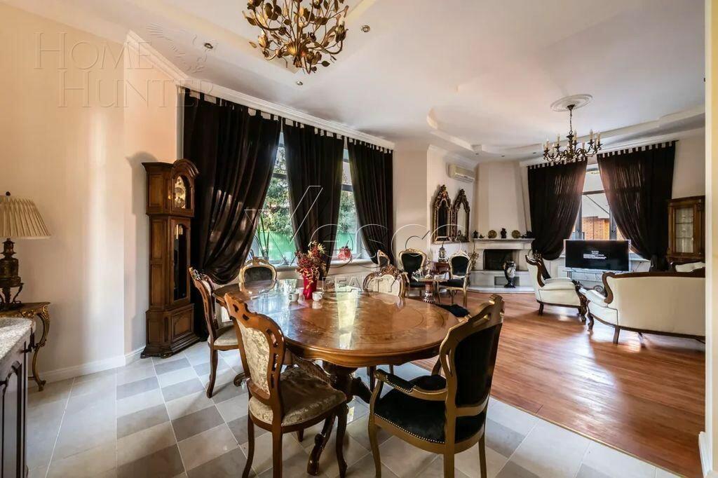 2-этажный коттедж 580 м² с отделкой