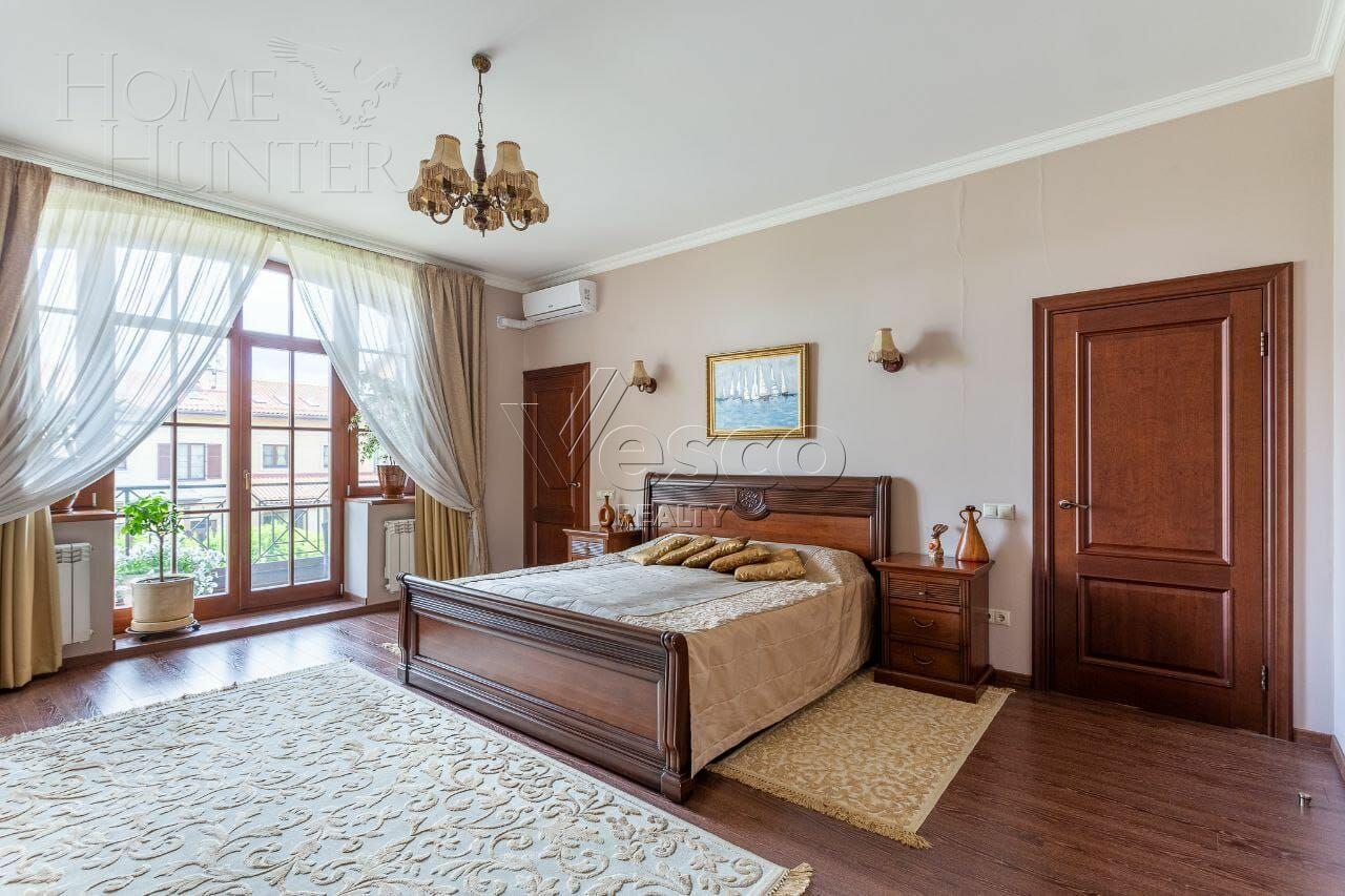 2-этажный таунхаус 267 м² с отделкой