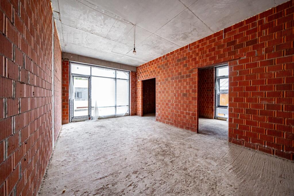 2-этажный коттедж 520 м² без отделки