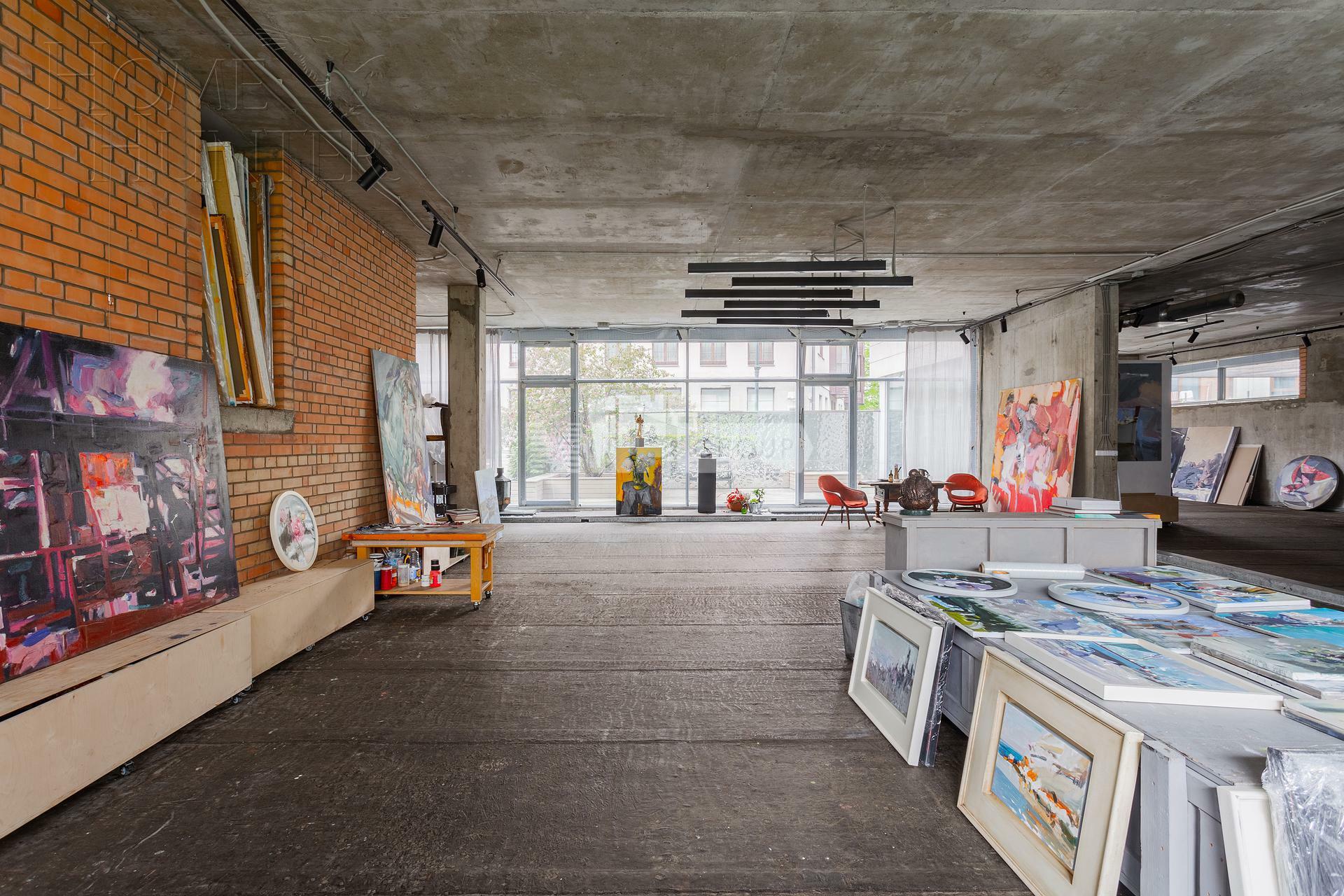 4-КОМН. КВАРТИРА БЕЗ ОТДЕЛКИ 220 М² НА 1 ЭТАЖЕ