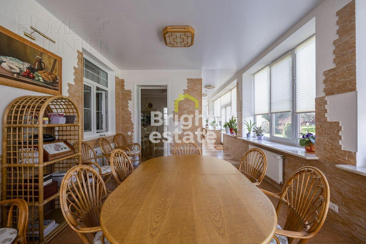 2-этажный коттедж 820.8 м² с отделкой