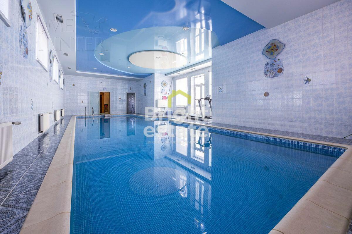 2-этажный коттедж 820.8 м² с отделкой