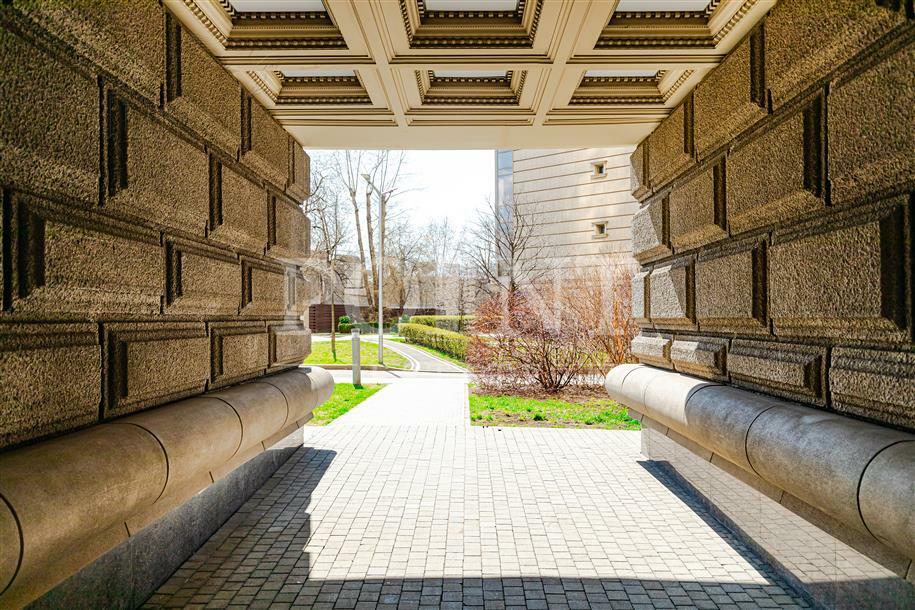 3-УРОВНЕВАЯ КВАРТИРА С ОТДЕЛКОЙ 248 М² НА 2 ЭТАЖЕ