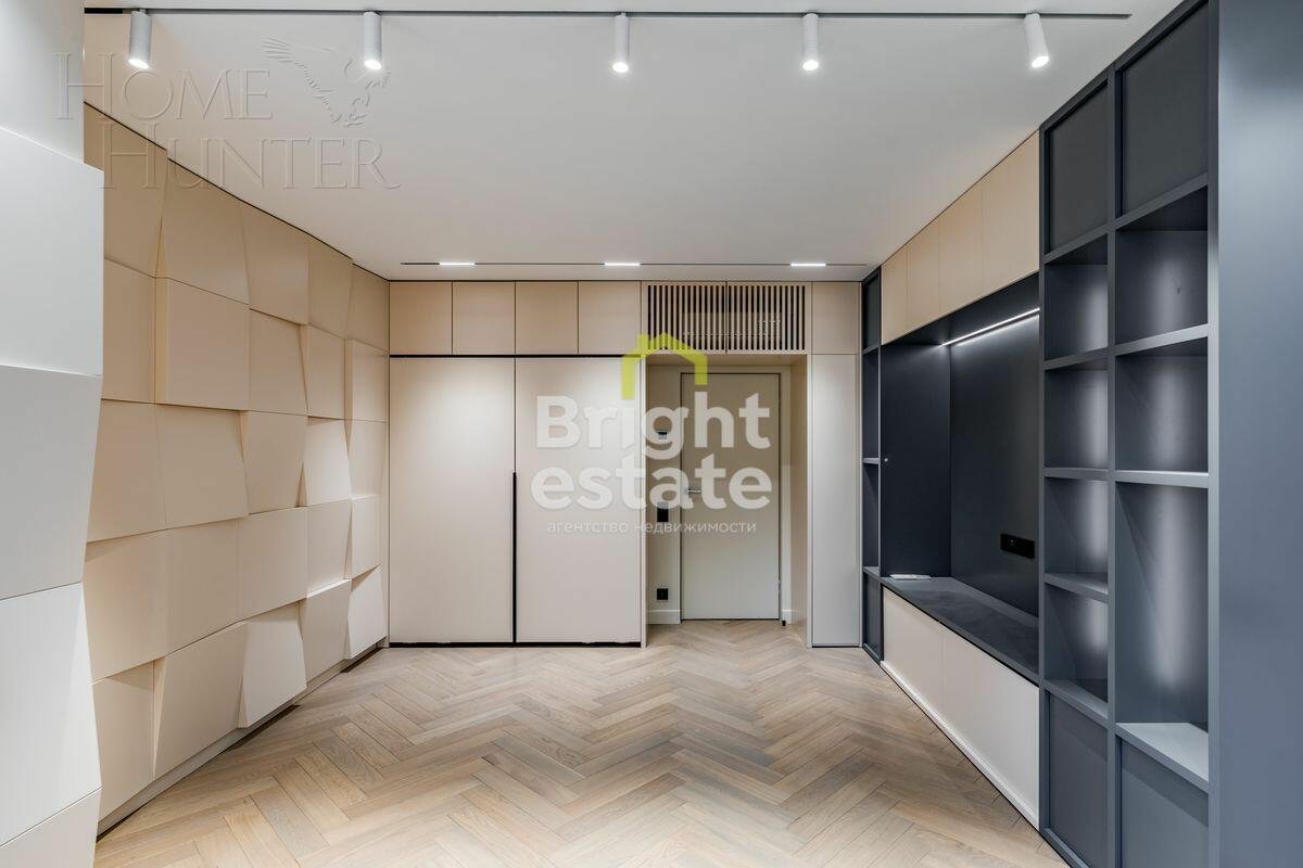 2-этажный коттедж 370 м² с отделкой