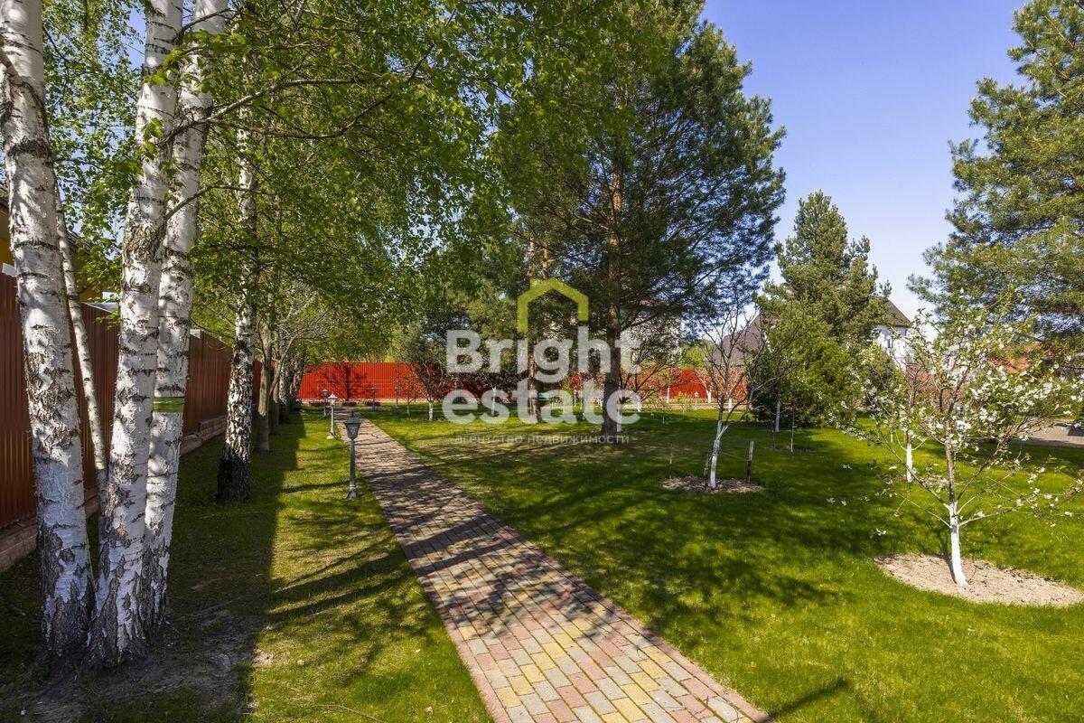 2-этажный коттедж 820.8 м² с отделкой