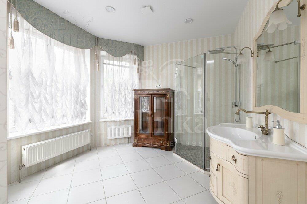 2-этажный коттедж 410 м² с отделкой