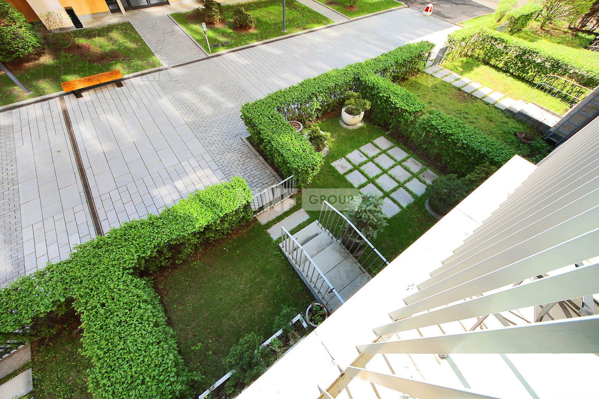 2-УРОВНЕВЫЙ ТАУНХАУС С ОТДЕЛКОЙ 236 М² НА 1 ЭТАЖЕ