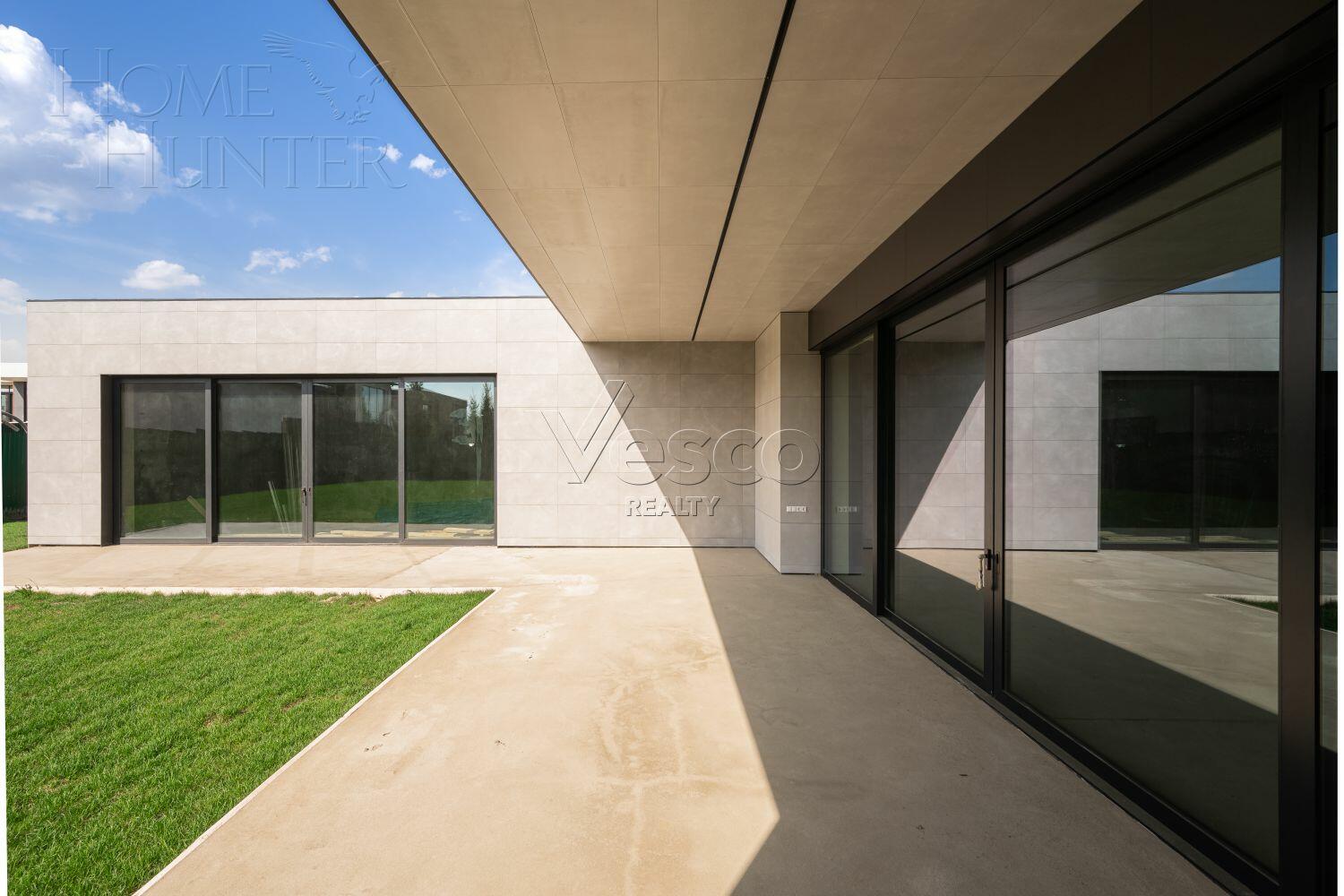 2-этажный коттедж 891 м² без отделки