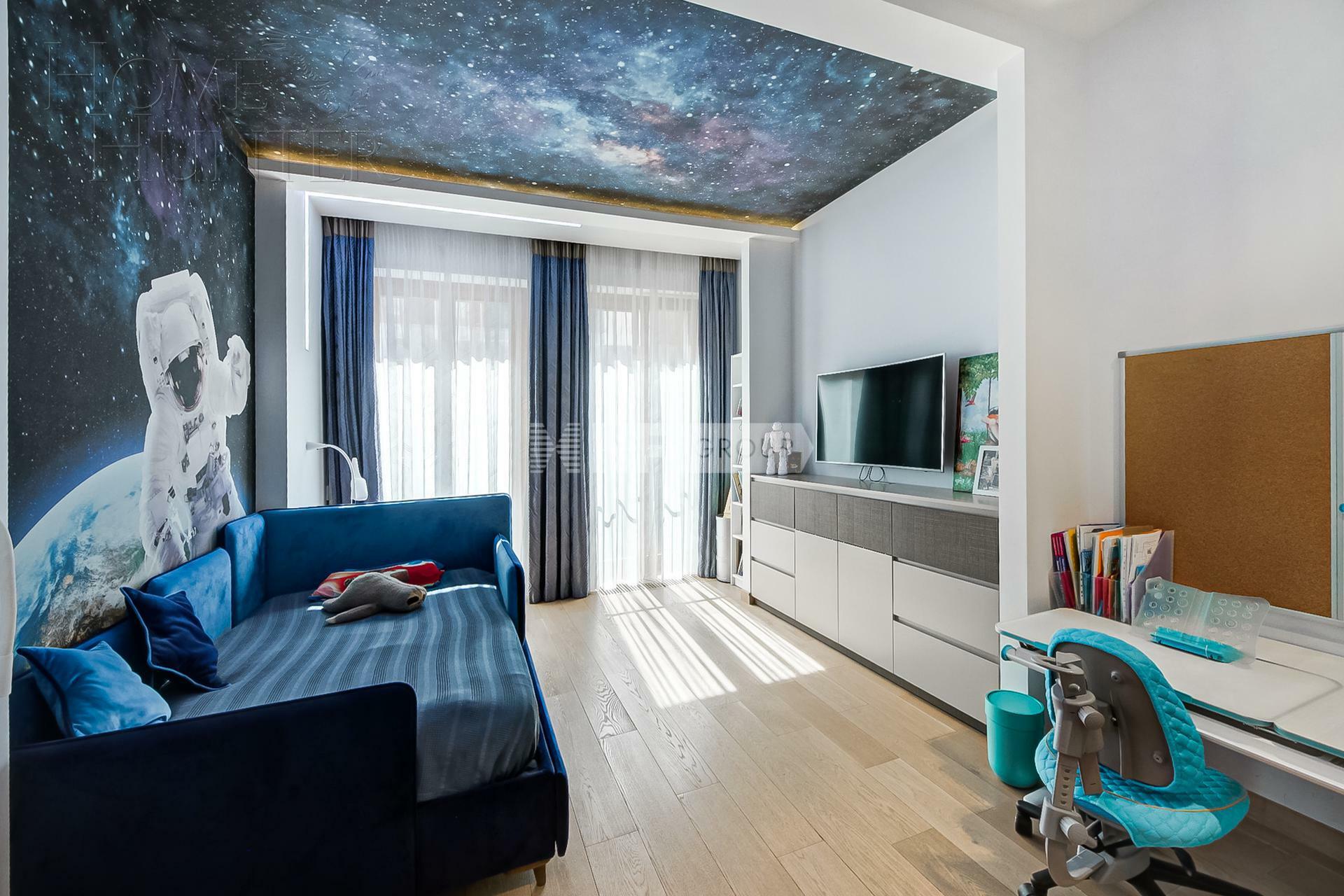 2-УРОВНЕВЫЙ ТАУНХАУС С ОТДЕЛКОЙ 236 М² НА 1 ЭТАЖЕ