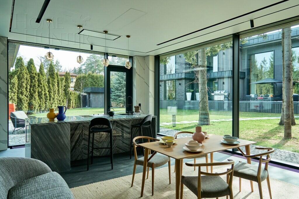 2-этажный коттедж 929 м² с отделкой