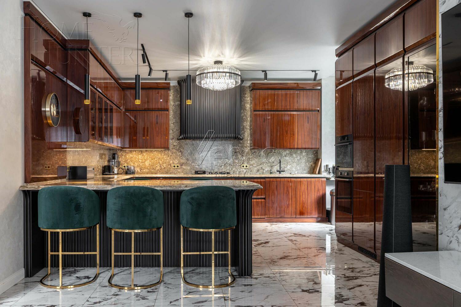 2-этажный коттедж 700 м² с отделкой