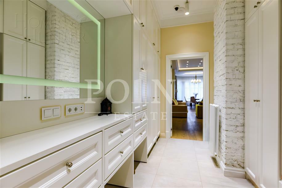 3-УРОВНЕВАЯ КВАРТИРА С ОТДЕЛКОЙ 248 М² НА 2 ЭТАЖЕ