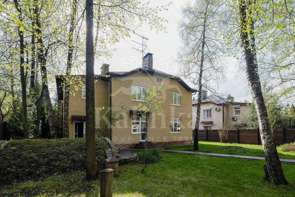 2-этажный коттедж 410 м² с отделкой