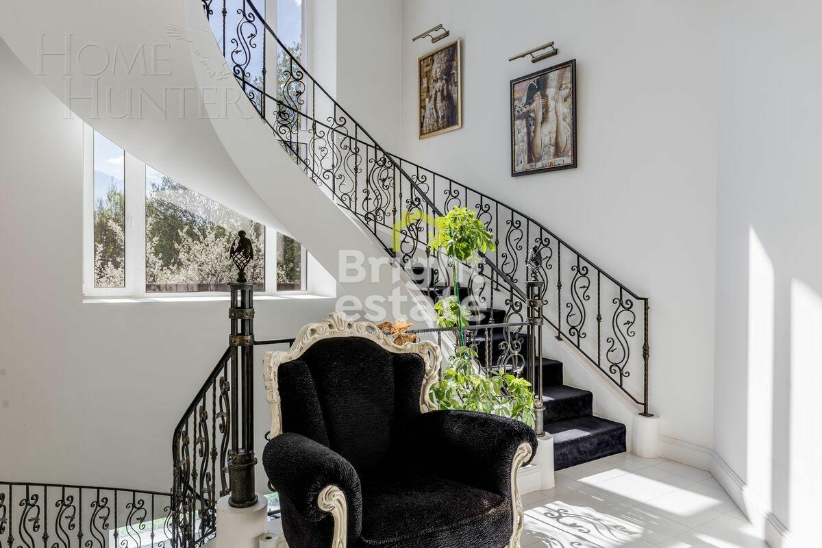 2-этажный коттедж 545 м² с отделкой