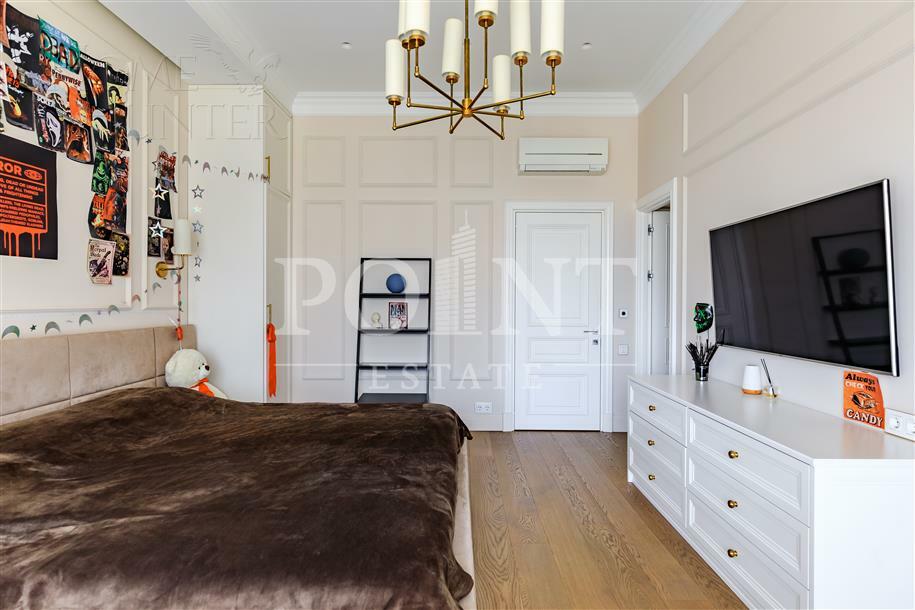 3-УРОВНЕВАЯ КВАРТИРА С ОТДЕЛКОЙ 248 М² НА 2 ЭТАЖЕ