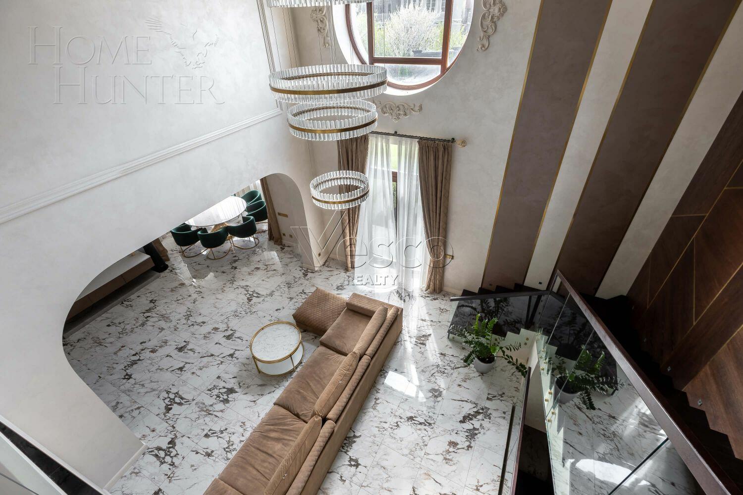 2-этажный коттедж 700 м² с отделкой