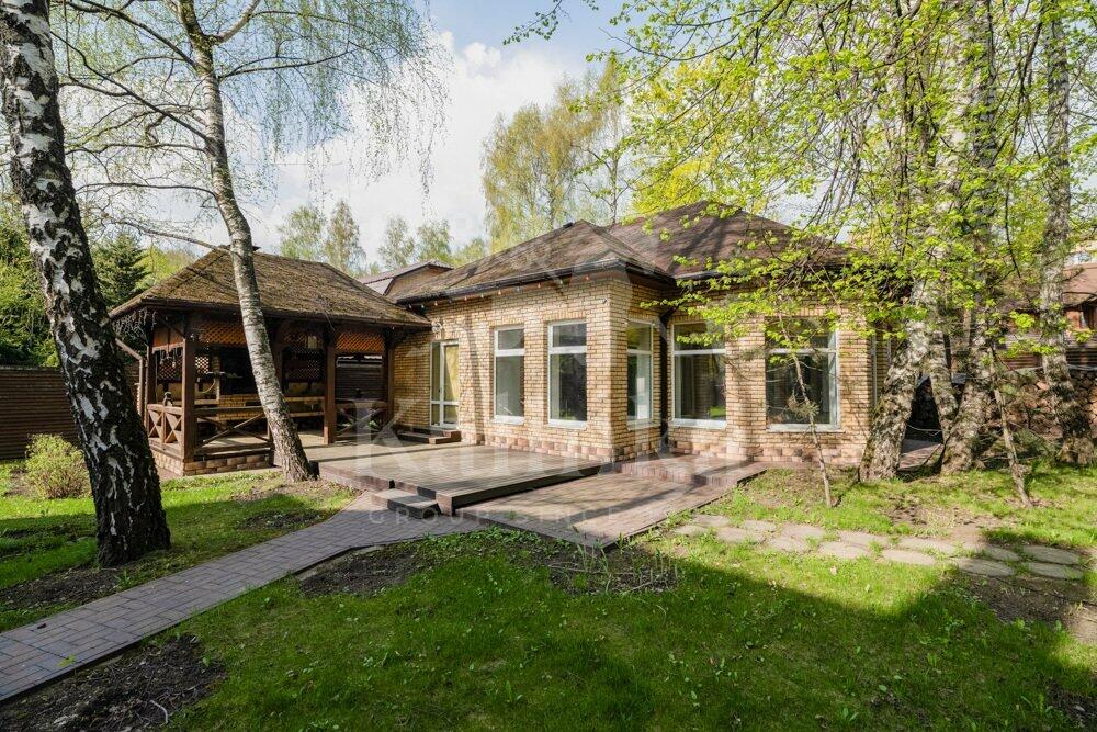 2-этажный коттедж 410 м² с отделкой