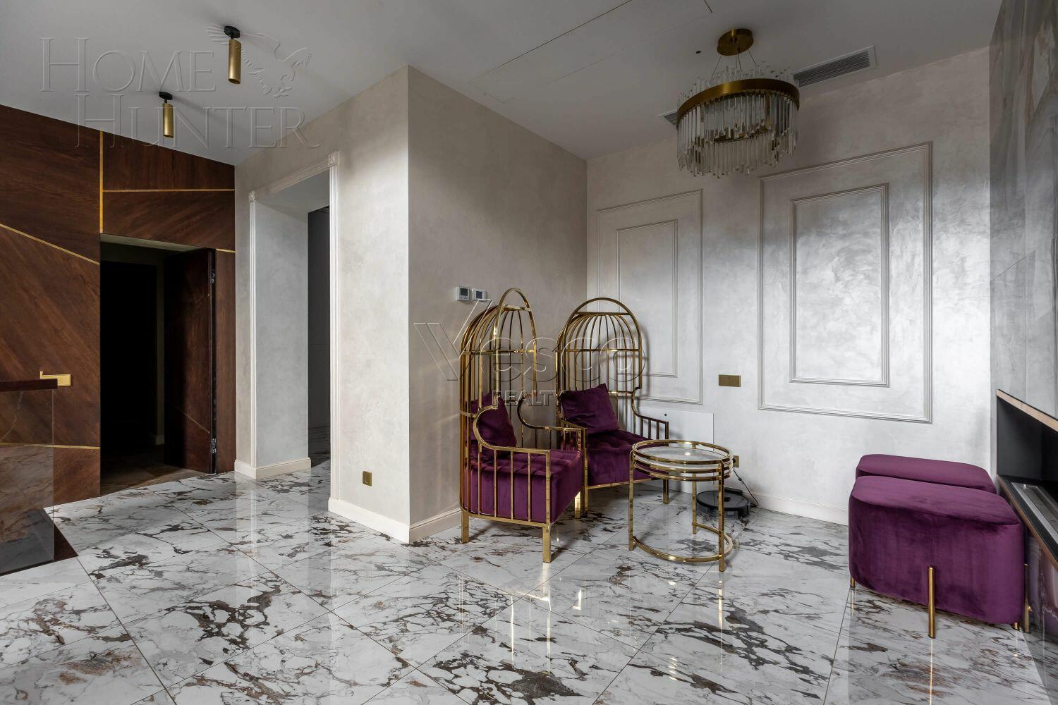 2-этажный коттедж 700 м² с отделкой