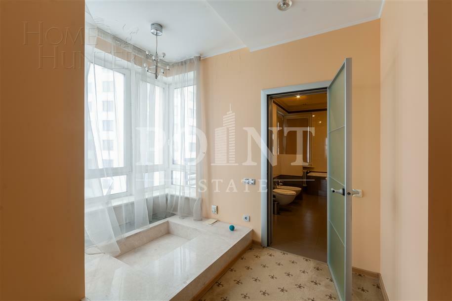 4-КОМН. КВАРТИРА С ОТДЕЛКОЙ 220 М² НА 25 ЭТАЖЕ