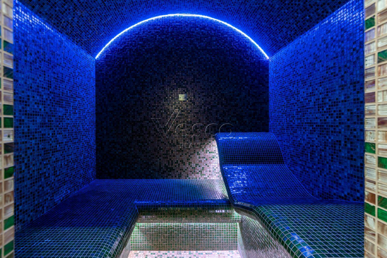 2-этажный коттедж 700 м² с отделкой