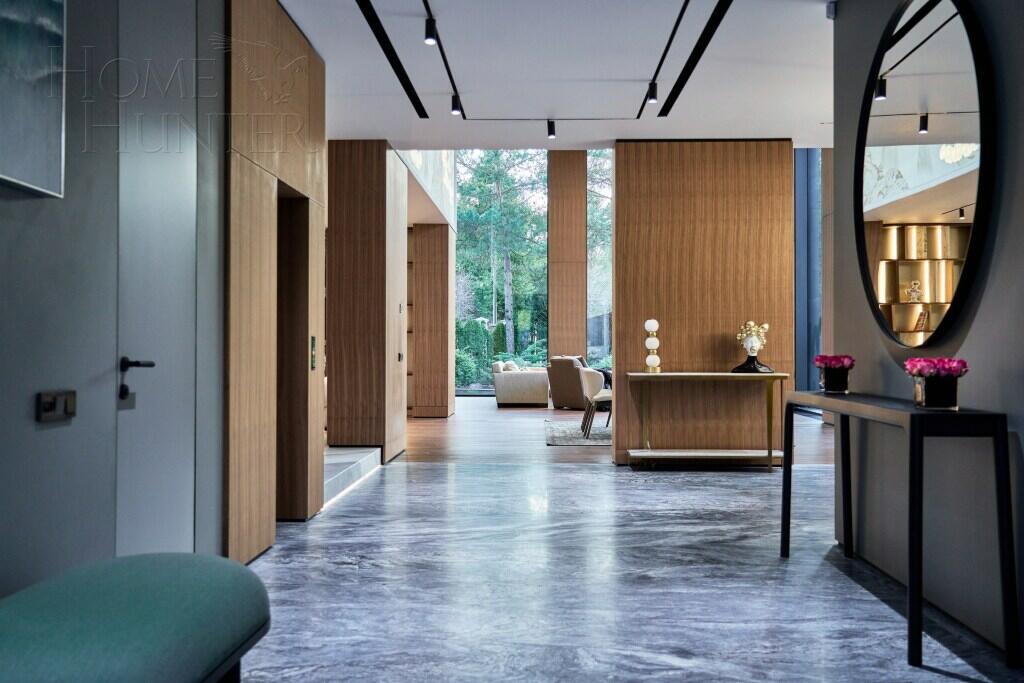 2-этажный коттедж 929 м² с отделкой