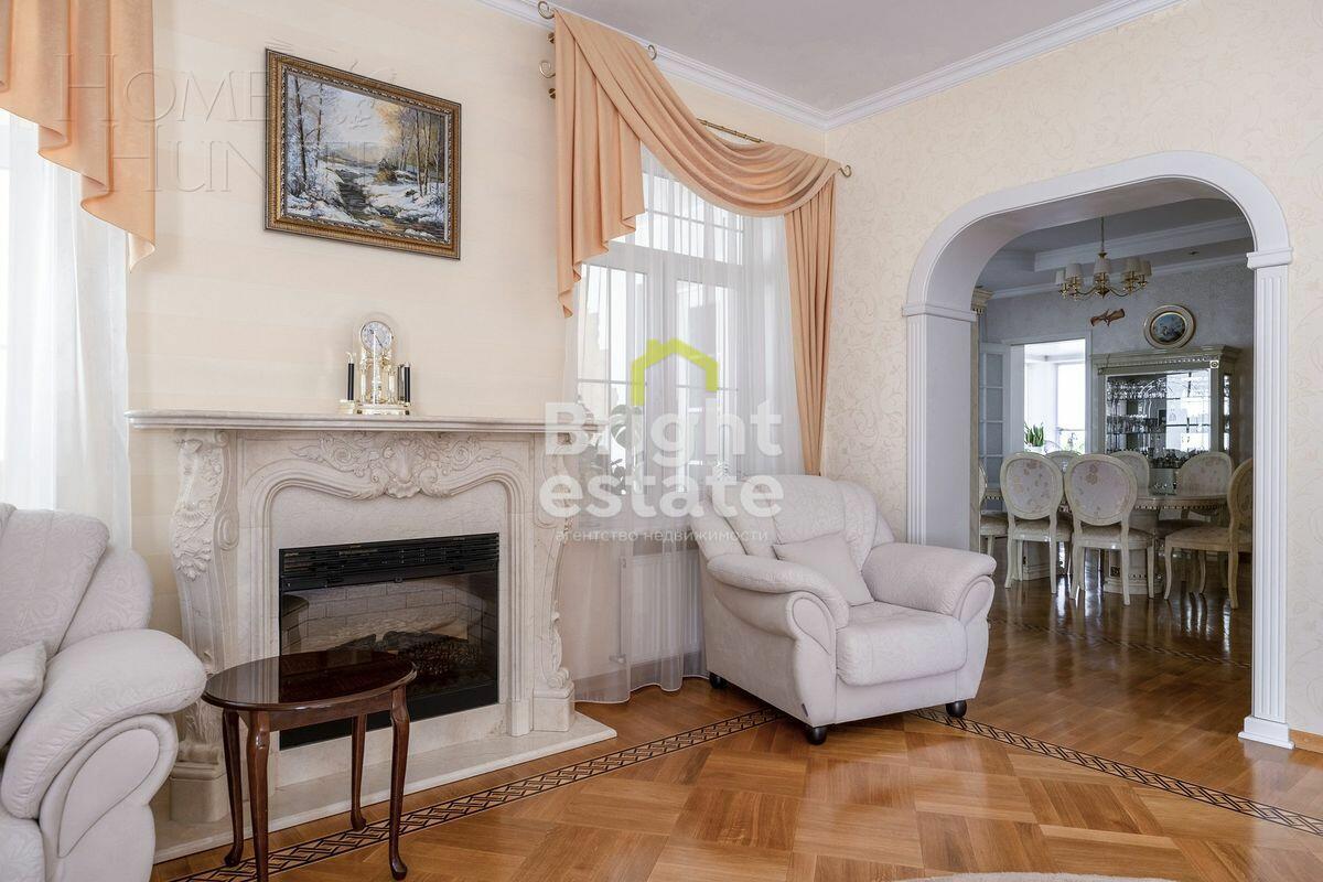 2-этажный коттедж 820.8 м² с отделкой