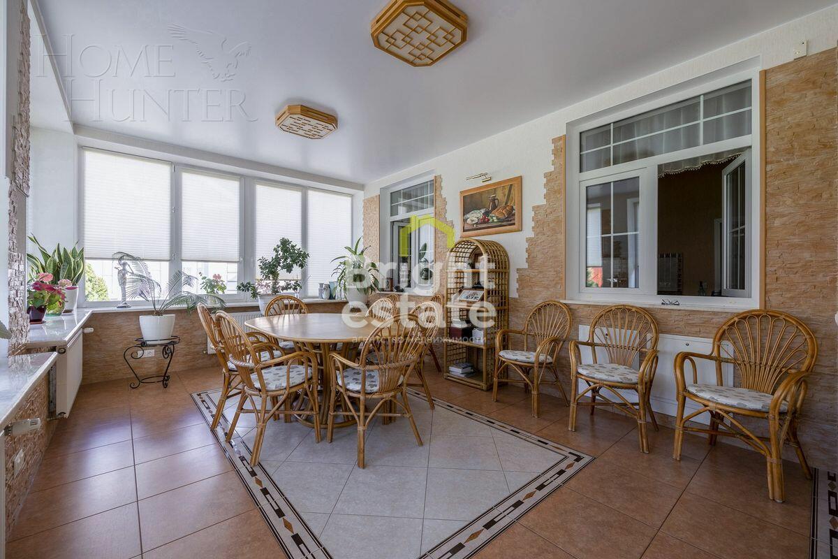 2-этажный коттедж 820.8 м² с отделкой