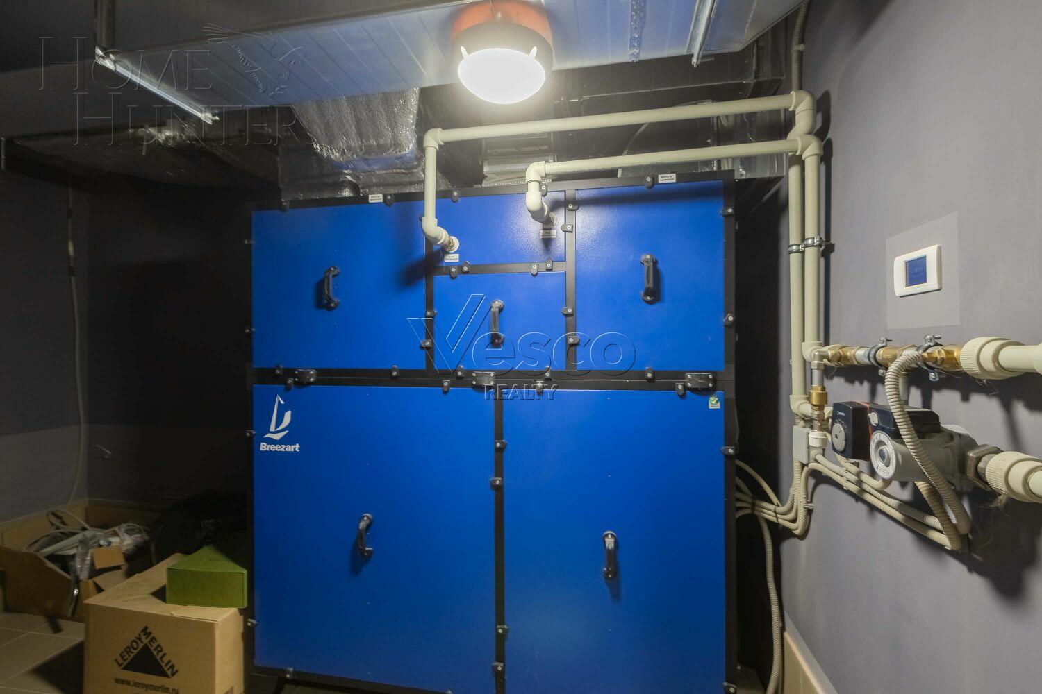 2-этажный коттедж 700 м² с отделкой