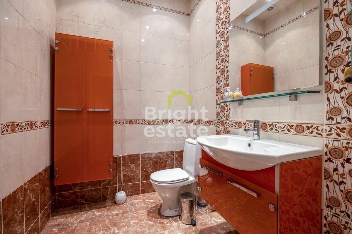 2-этажный коттедж 820.8 м² с отделкой