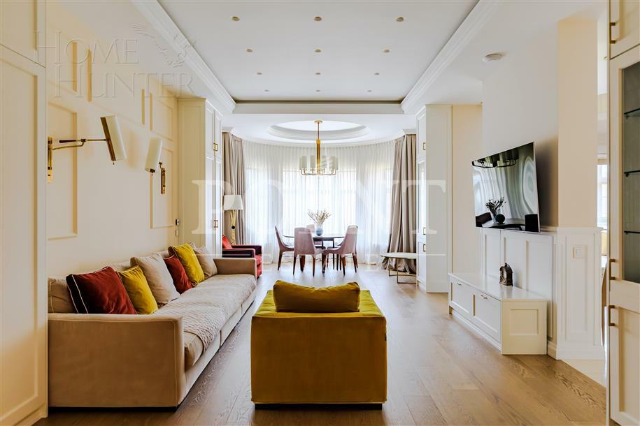 3-УРОВНЕВАЯ КВАРТИРА С ОТДЕЛКОЙ 248 М² НА 2 ЭТАЖЕ