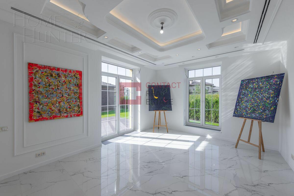 2-этажный коттедж 900 м² с отделкой