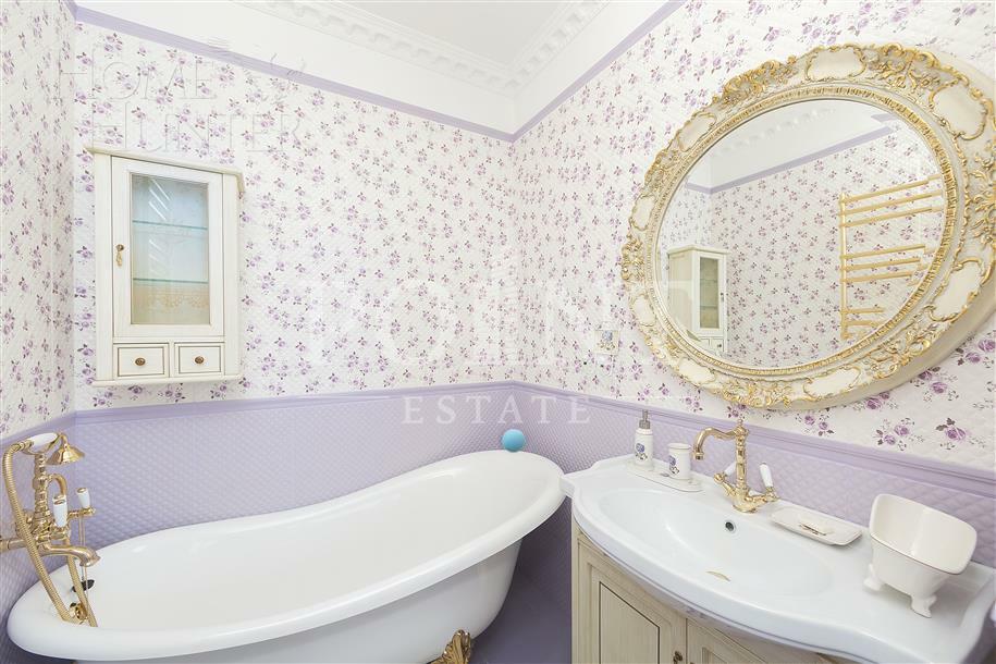 4-КОМН. КВАРТИРА С ОТДЕЛКОЙ 250 М² НА 7 ЭТАЖЕ