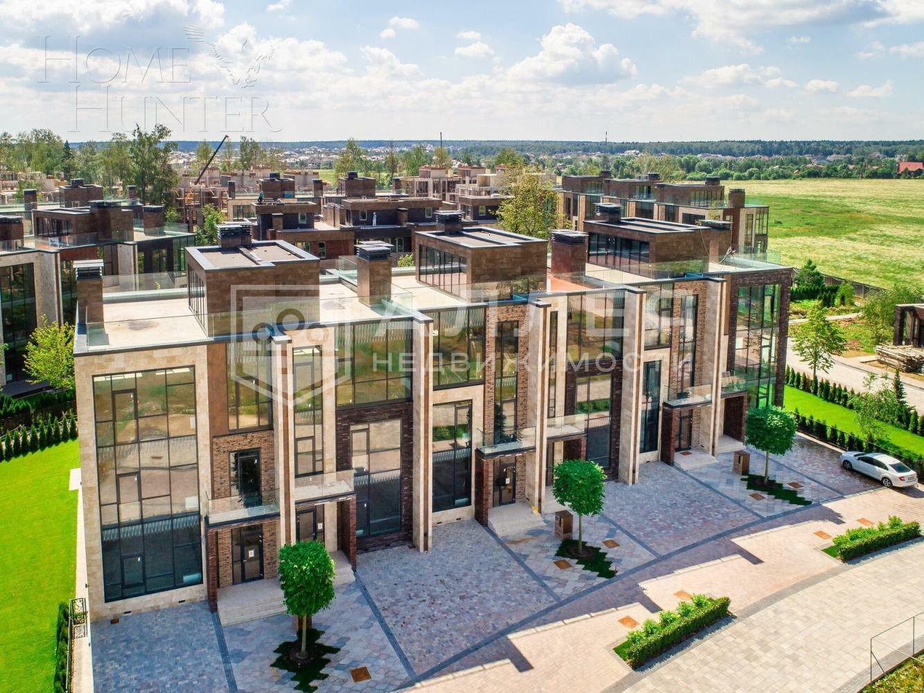 4-этажный таунхаус 278 м² с отделкой