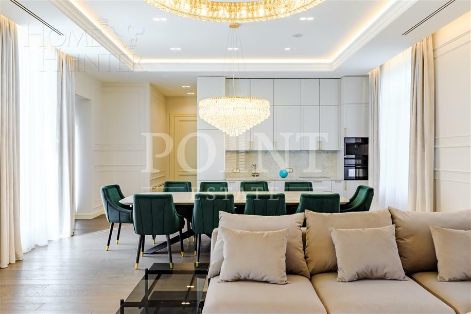 3-этажный коттедж 1 445 м² с отделкой