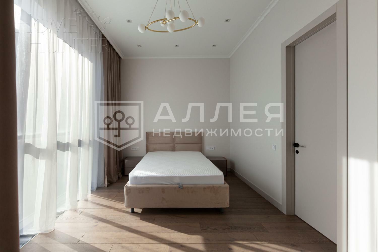 4-этажный таунхаус 278 м² с отделкой