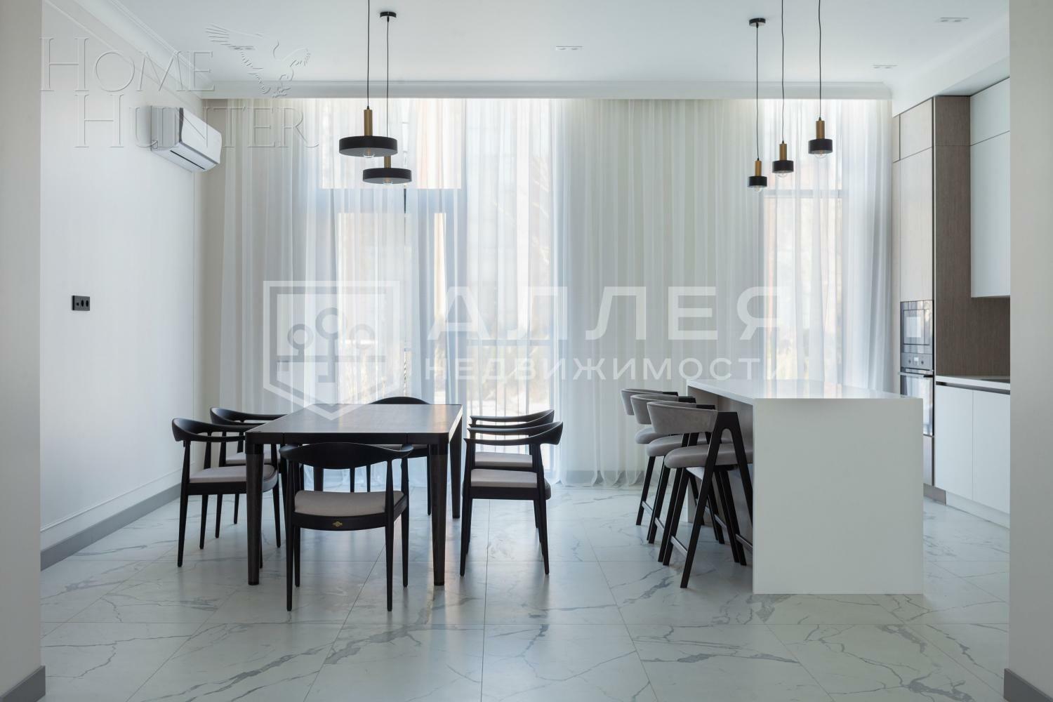 4-этажный таунхаус 278 м² с отделкой